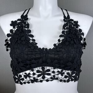 Crochet Daisy Lace Bralette Black Plus Size 1XL Stretchy Crossback Multi-Strap